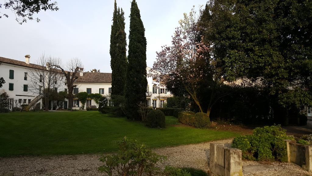 Villa Di Tissano Eksteriør bilde